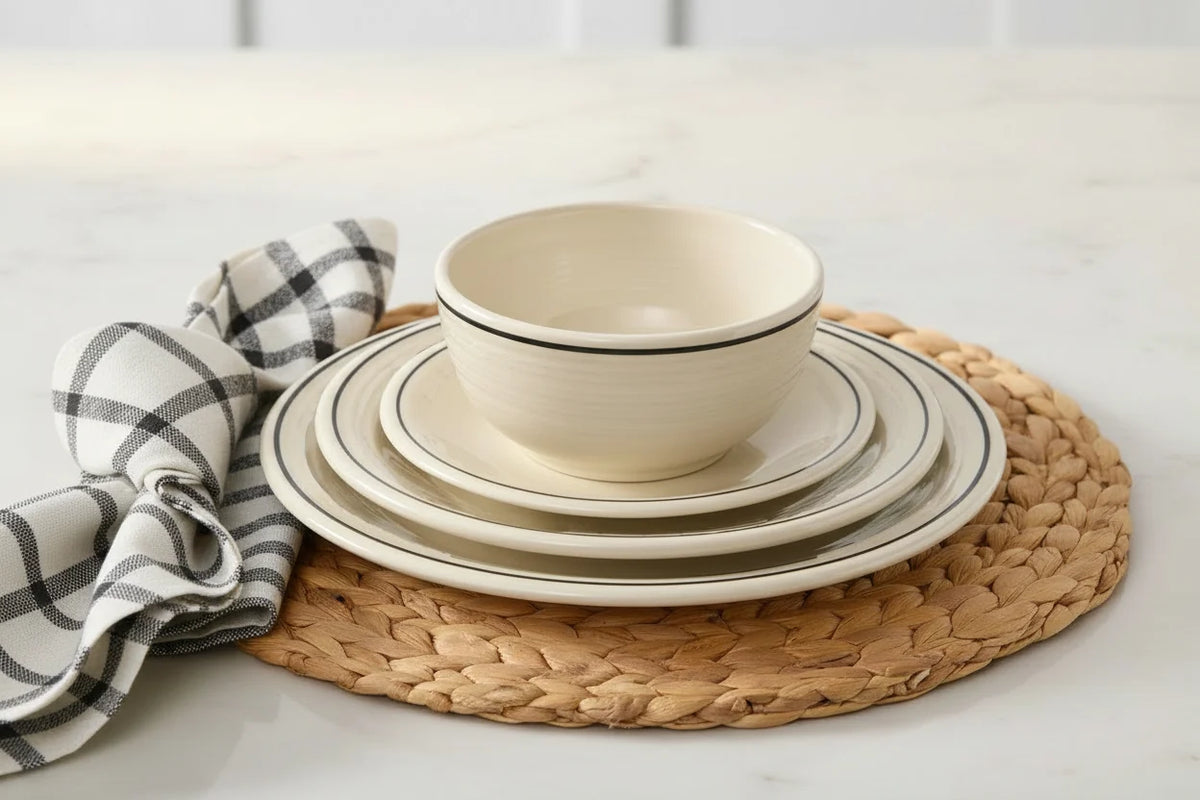 Black Band Bistro Coupe 5 1/2 Inch Cereal Bowl 22 OZ