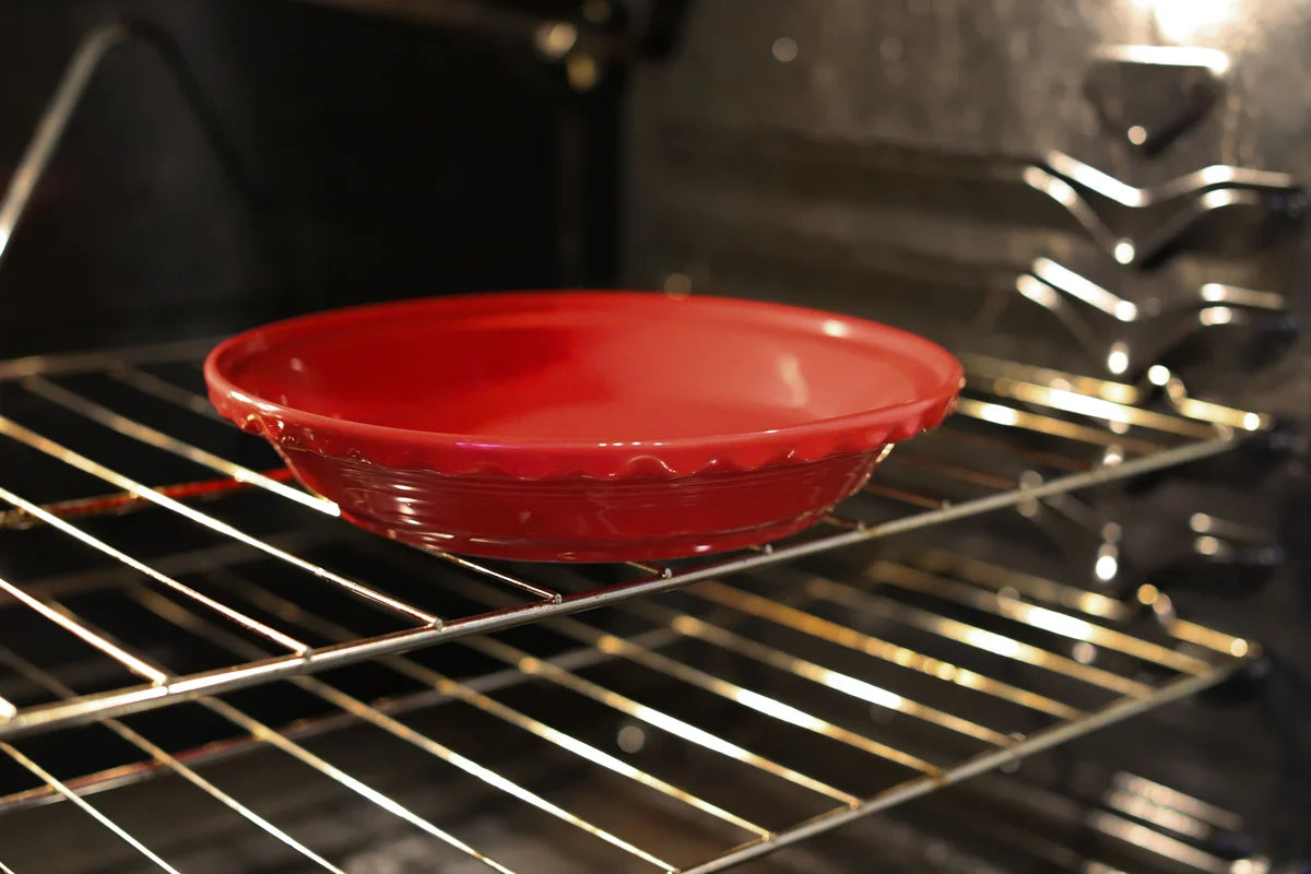 Fiesta 10 1/4 Inch Deep Dish Pie Baker 44OZ